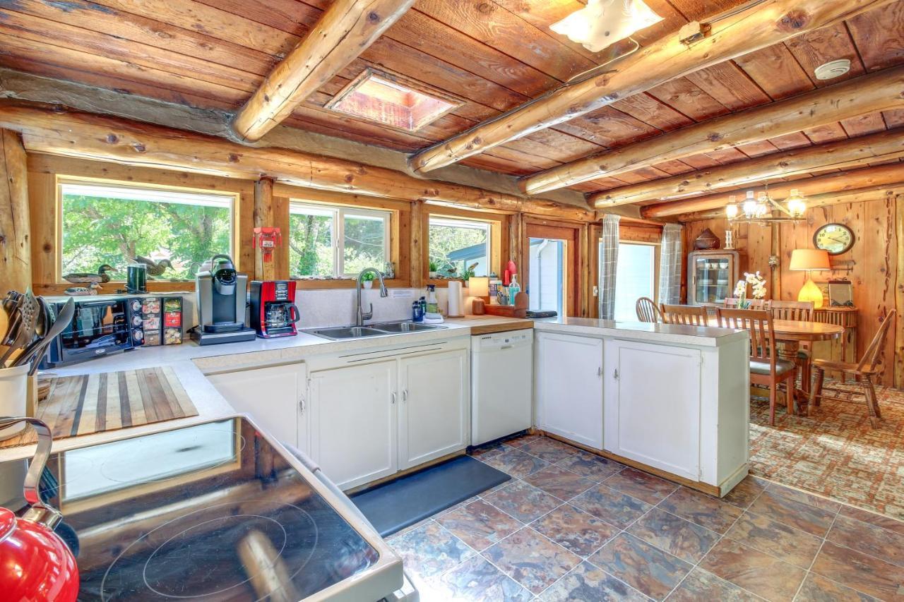 Rustic Bandon Log Cabin On 5 Acres Of Woodlands! Buitenkant foto